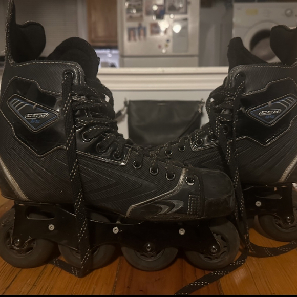 CCM SE 88 In Line Hockey Skates Size 8 US 9.5 - Picture 3 of 4